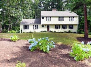 201 Bolas Rd, Duxbury, MA 02332