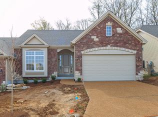 1238 Emerald Gardens Dr, Saint Peters, MO 63376