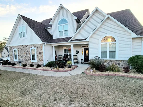 2908 Blockade Runner Dr, Fayetteville, NC 28306