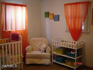 4th image of 803 W Fremont Ave