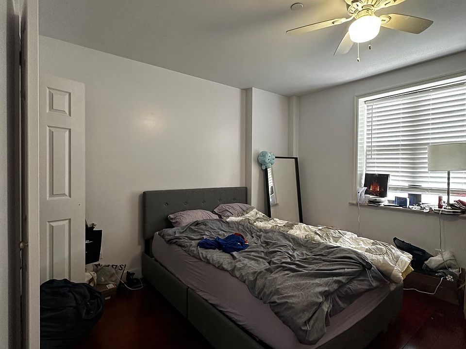 1st image of 947 57th St APT 3B