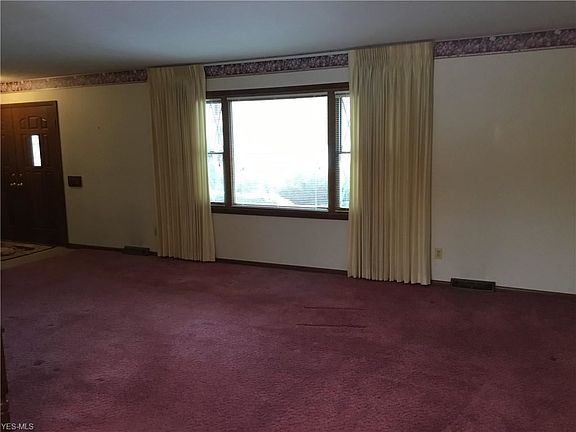 5th image of 4823 Hartley Dr
