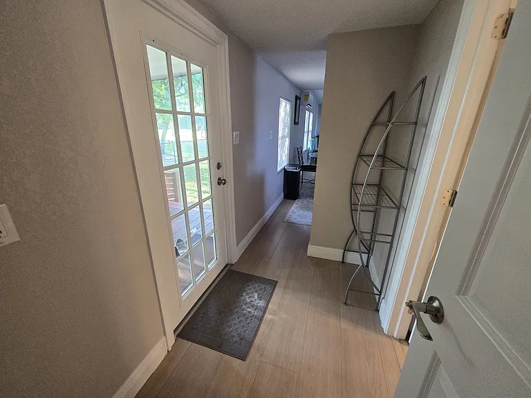 754 Elm St — Photo 5