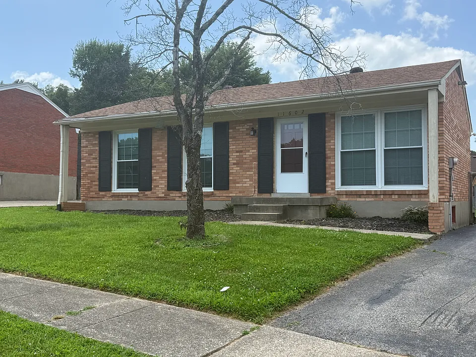 11602 Maple Way