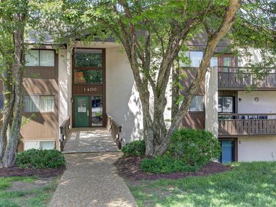 1400 Heritage Lndg APT 206, Saint Charles, MO, 63303