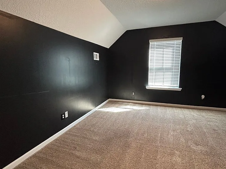 134 Sunflower Cir — Photo 12
