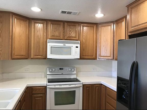 5th image of 700 S Abel St Unit 316