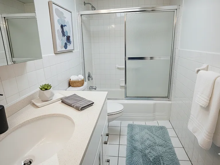Secondary bathroom Secondary bathroom