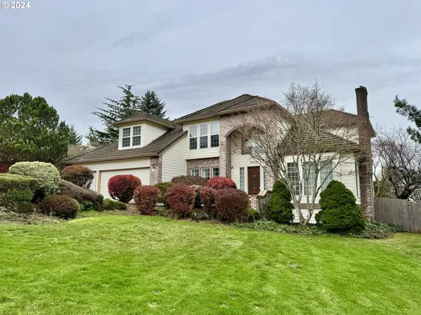 5005 NW Sierra Ct, Camas, WA 98607