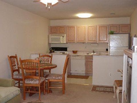 3rd image of 2295 Milburn Ave Unit 15
