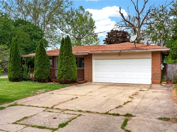 3659 Trail On Rd, Moraine, OH 45439