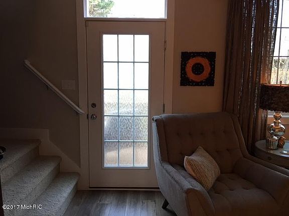 3rd image of 4759 Shade Leaf Ln SE