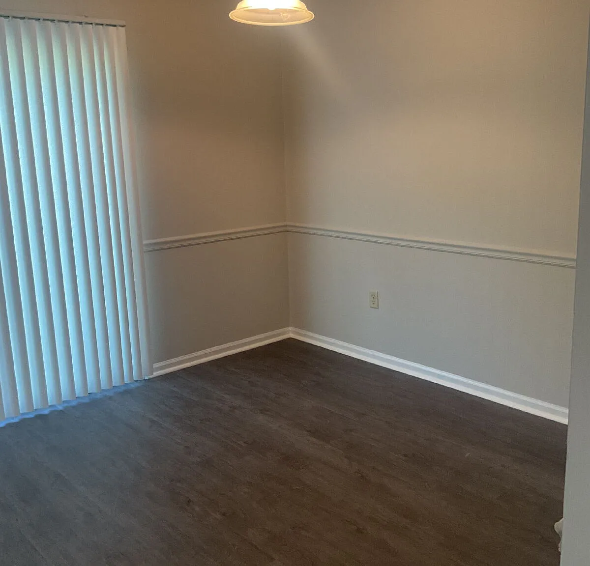 3 bed, 2.5 bath, 1440 sqft, $1,600 — Photo 3