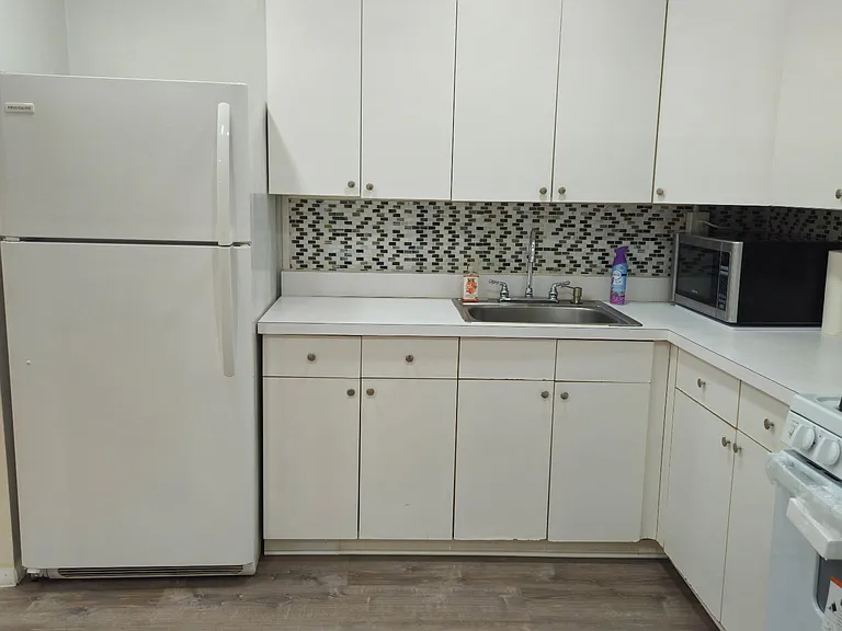 336 Hoover Ave #119 — Photo 6