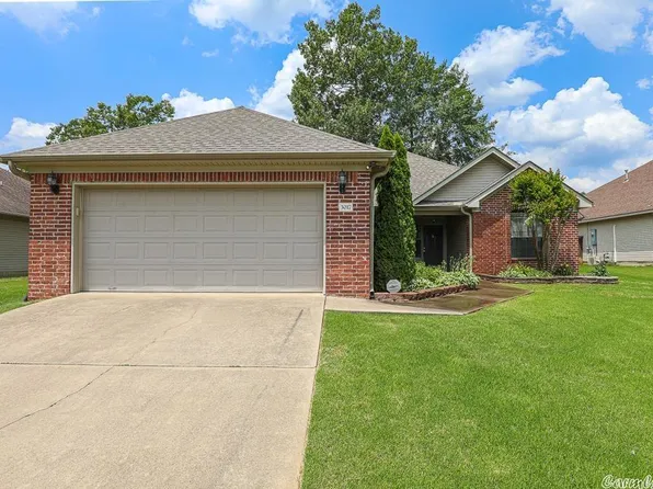 3017 Brooke Ln, Benton, AR 72015