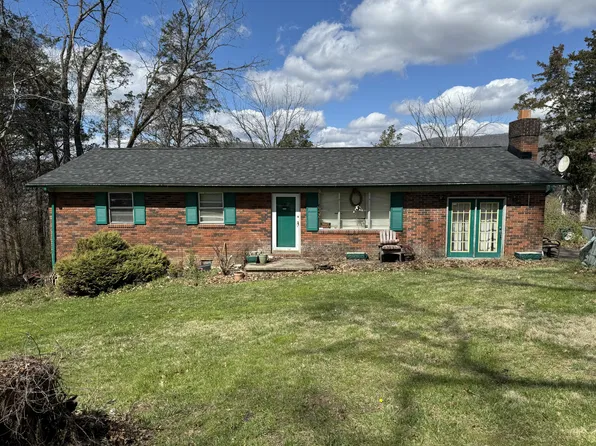 228 Cumberland Dr, Harrogate, TN 37752