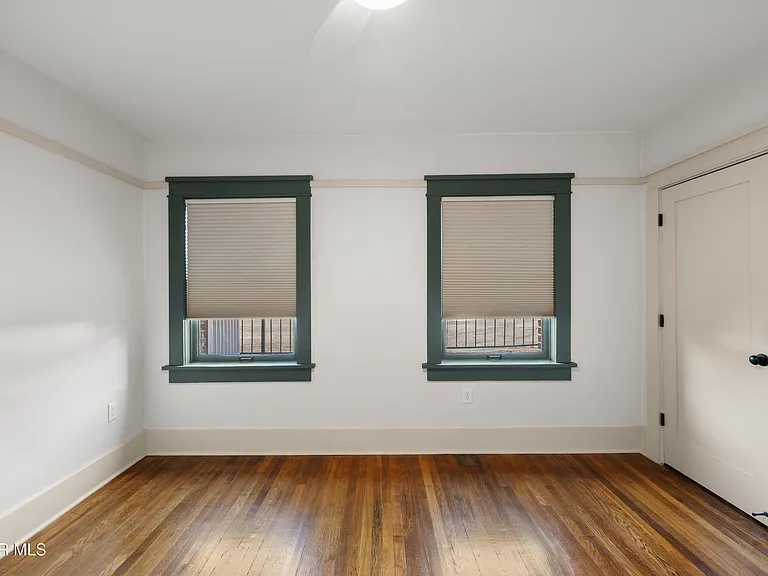 914 W Yandell Dr #1A — Photo 14