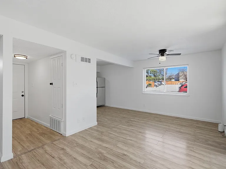 2705 Windswept Cv — Photo 26