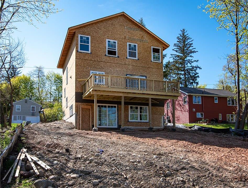 1st image of 113 S Harrison Ave