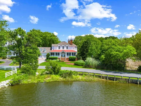 1241 Cherry Tree Ln, Annapolis, MD 21403