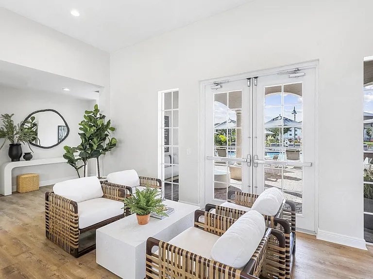 Palm Trace Landings Apartments — Photo 16