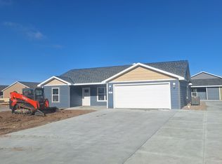 4006-4004 Huff Blvd, Grand Island, NE 68803