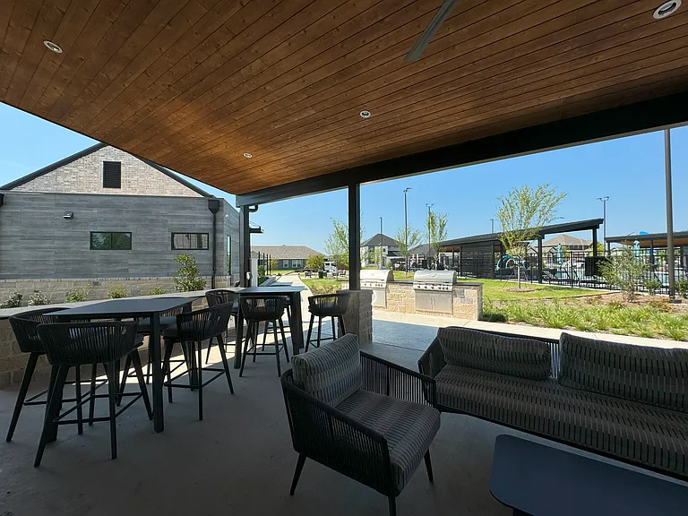 3713 Canyon Dr — Photo 28