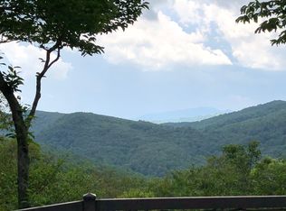 316 Branch Water Run, Linville, NC 28646