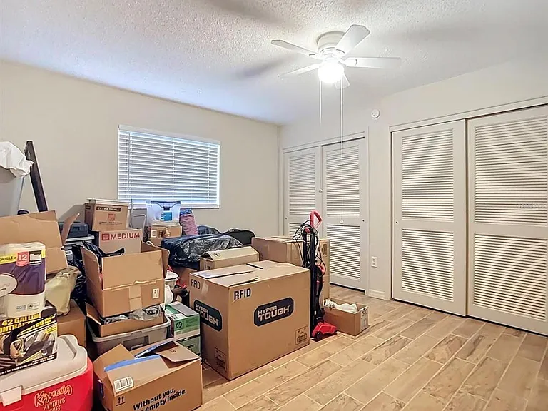 5964 Diana Rd — Photo 16