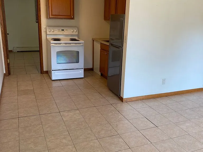 535 N Main St — Photo 6