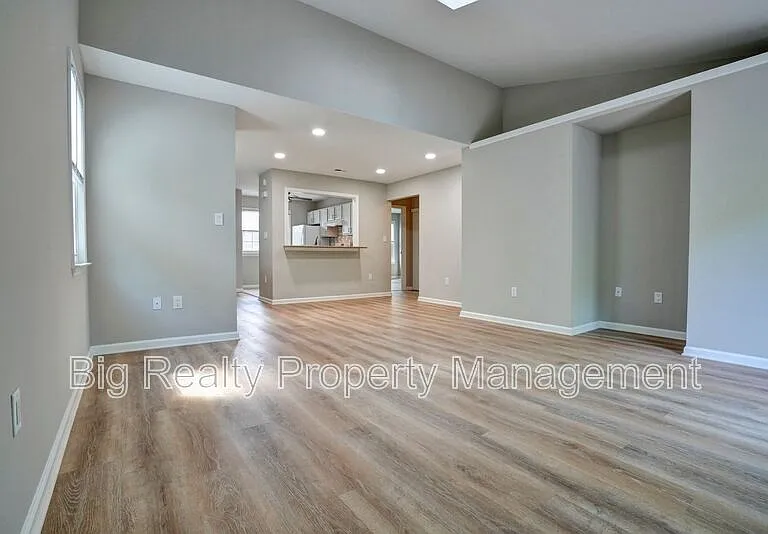 1732 Rosewood Ct — Photo 28
