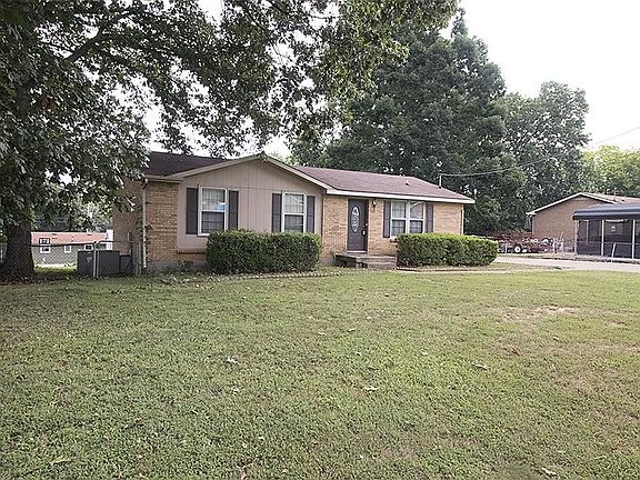 4th image of 527 Kellia Dr