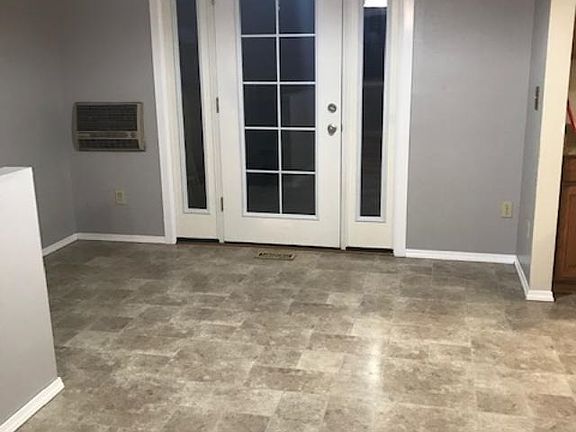 5th image of 825 Sundance Dr