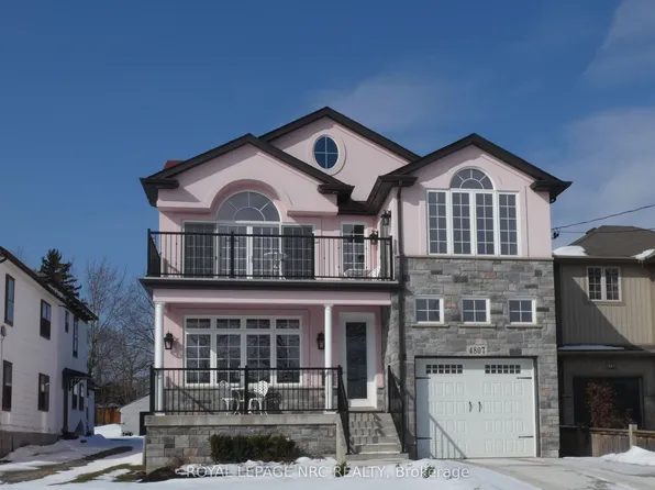 4807 Zimmerman Ave, Niagara Falls, ON L2E 3N1