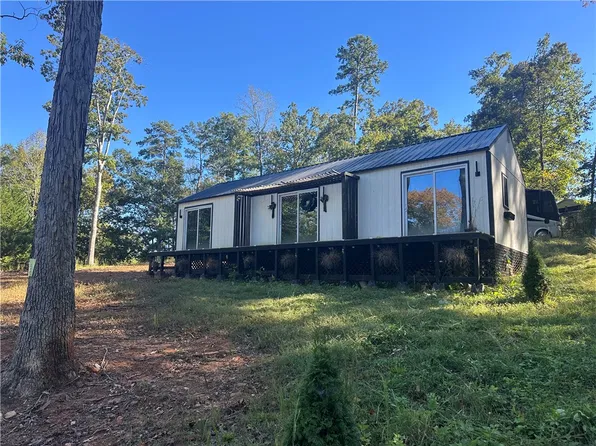 300 Brandywine Dr, Westminster, SC 29693