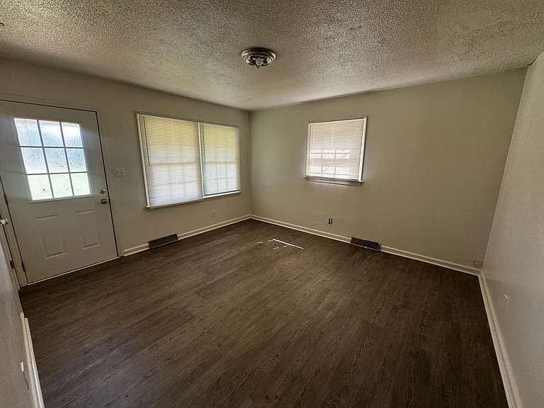 3113 Old School Rd — Photo 10