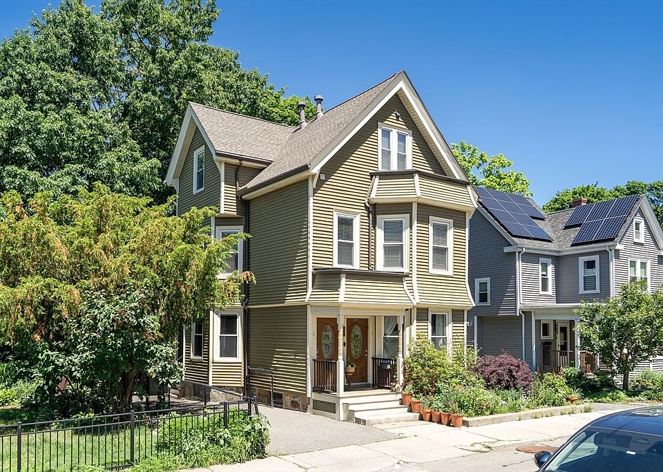 1st image of 67 Cohasset St #1