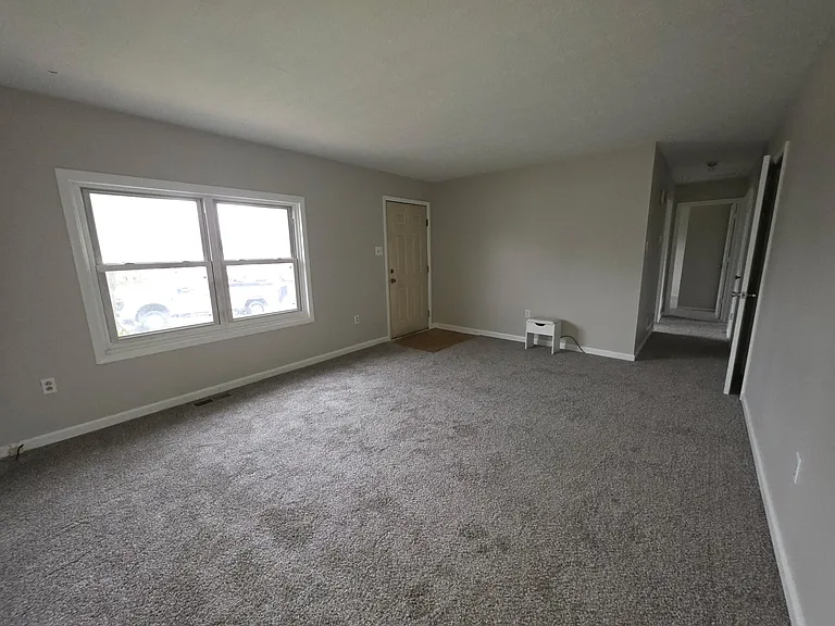 1016 Legislative Ln — Photo 8