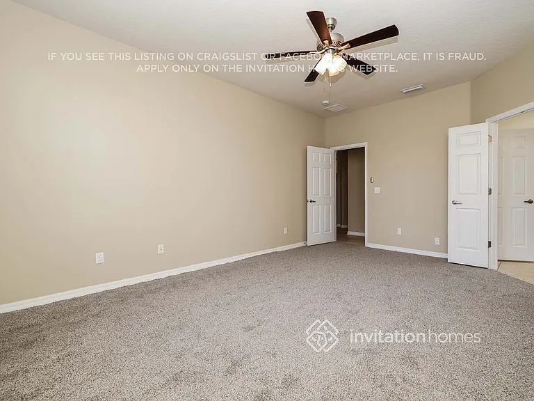 11301 Coventry Grove Cir — Photo 10