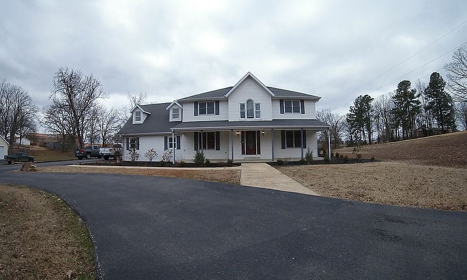 1st image of 686 County Road 442