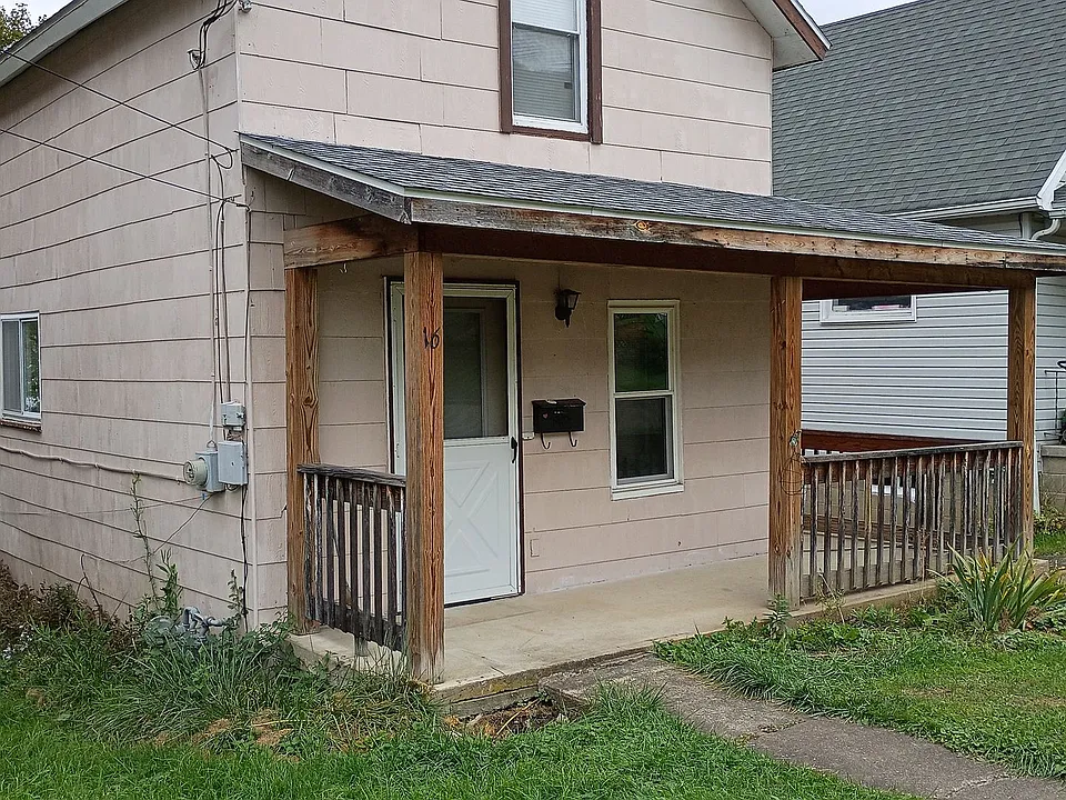 16 Rochester St