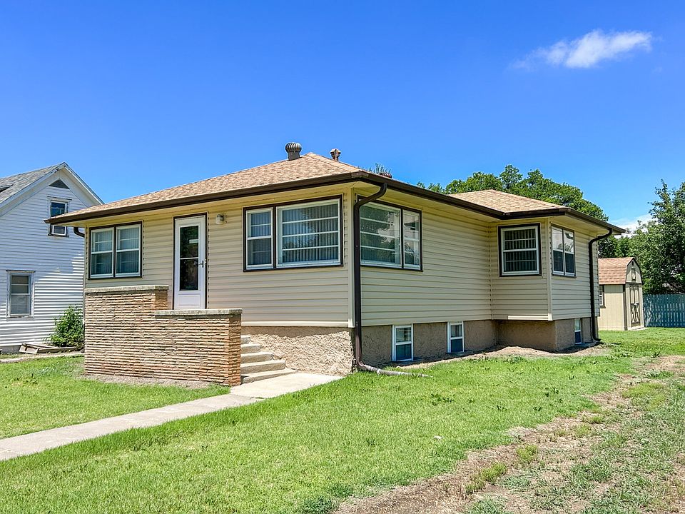610 W New Hampshire St, Osborne, KS 67473 MLS 11185035 Zillow
