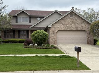 1079 Norwalk Rd, Lemont, IL 60439