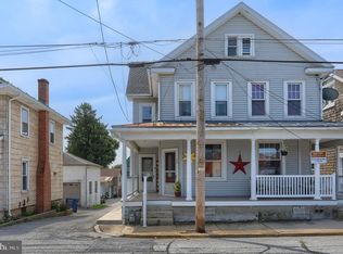 20 E Carpenter Ave, Myerstown, PA 17067