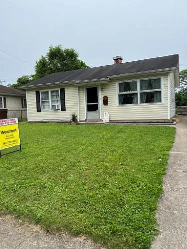 439 Gordon Ave photo 1