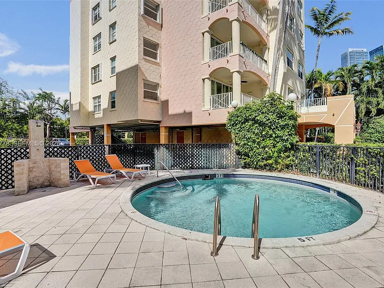 1834 Brickell Ave #31 — Photo 31