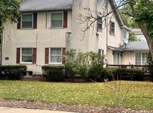 455 Linden St, Winnetka, IL 60093