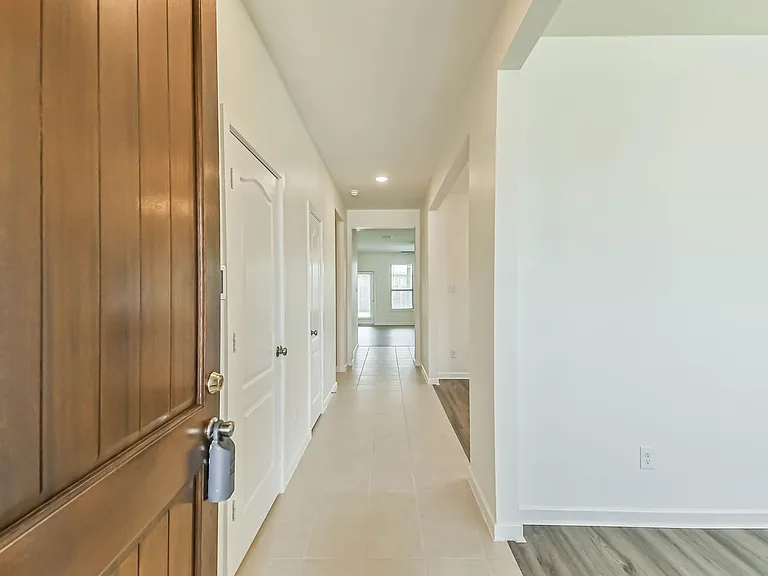 9115 Brixham Dr — Photo 4