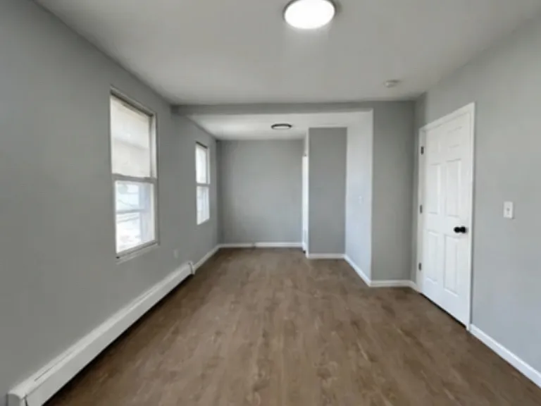 96 Summer Ave #303 — Photo 5
