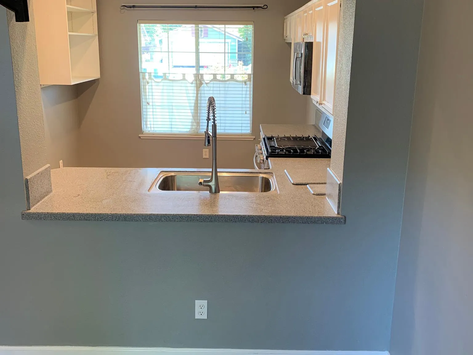 2831 Purvis Ave — Photo 1